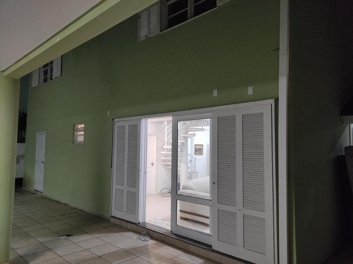 Casa Com 6 Suites E Piscina, A 160M Da Praia Флорианополис Экстерьер фото